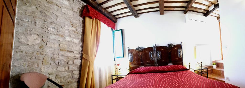 Deluxe Room,697222416:JPEG